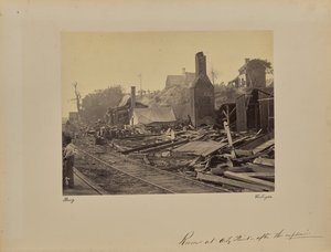 Ruinerna vid City Point - efter explosionen av Mathew B. Brady