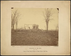 Ruinerna av Mrs Henrys hus på slagfältet vid Bull Run av Mathew B. Brady