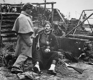 Sårad soldat från ett federalt Zouave-regemente, ca 1865 (s/v-foto)