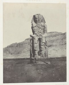 Gournah, monolitisk koloss av Amenopht III; Thebe, plansch 56 från albumet "Egypte, Nubie, Palestine et Syrie" (1852) av Maxime Du Camp