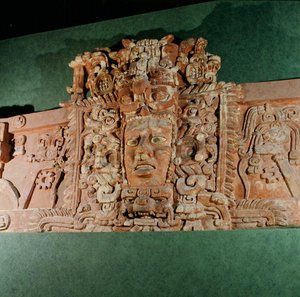 Arkitektonisk mask, Campeche, Yucatanhalvön, Mexiko (stuckatur) av Mayan Mayan