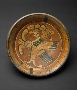 Stativplatta med Supernatural Bird, 550-800 AD (lergods med polykrom slipmålning) av Mayan Mayan