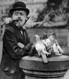Pigeons of St Pauls with a vagrant, London, 1926-1927.