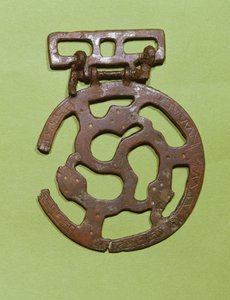 Bältesdekoration hittad i Saint-Denis, Frankrike (metall) av Merovingian