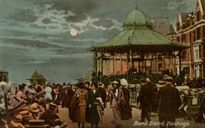 Bandställ, Hastings, Sussex, c1914. av Milton