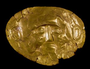 Mykensk konst: gyllene mask. Från Mykenes plats. 1500-talet f.Kr. Athen, nationellt arkeologiskt museum - mykensk konst: begravningsmask i guld från Mykene. 1500-talet f.Kr. Nationella arkeologiska museet, Aten, Grekland