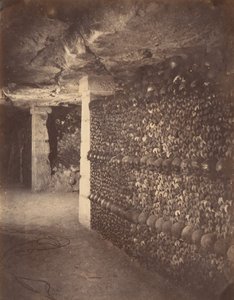 Katakomberna, Paris, april 1862. av Nadar