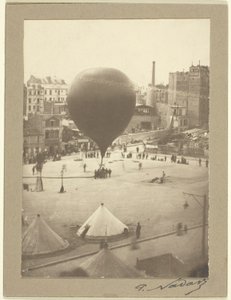Neptunus, Place Saint-Pierre i Montmartre av Nadar