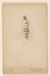 [Grevinnan Hélène de Pourtalès] av Nadar [Gaspard Félix Tournachon]