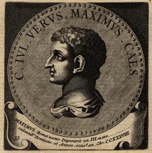 Porträtt av den romerske kejsaren Gaius Julius Verus Maximus. av Netherlandish School