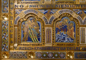 Verdun-altare gjort i guld och enamaille av Nicolas de Verdun (ca.1130/50-1205): scener från Gamla och Nya testamentet: detalj som visar uppstigningen av Elia och Moses som tar emot lagens tabeller. 1100-talet Klosterneuburg Wien, Österrike