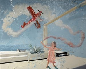 Smoky girl plane, 2022 (olja på duk) av Nicola Pucci