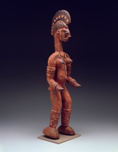 Stående kvinnofigur, sent 1800- till 1900-tal (polykromt trä med metall, fiber och pärlor)