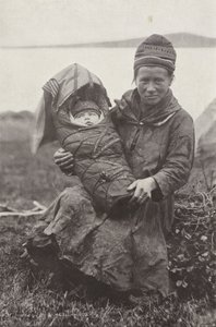Lapp Mor och Baby av Norwegian Photographer