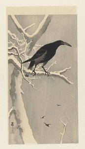 Kråka på snöig trädgren. av Ohara Koson