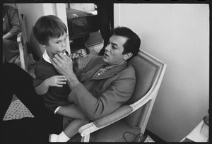 Tony Curtis med dottern Jamie Lee Curtis