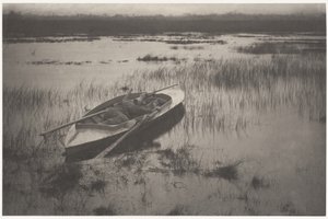 Jägare som närmar sig fågelvilt av Peter Henry Emerson