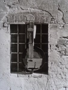 VINTAGE B&W PHOTO No.8, 1988, (FOTO) av Peter McClure