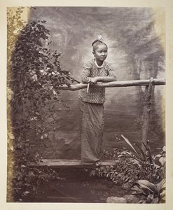Porträtt av en burmesisk jungfru, Fotograf: Klier, Philip Adolphe Gladstone Collection