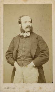 Porträtt av violinisten och kompositören Adolphe Blanc 1828-1885, ca. 1870. av Photo studio Legé and Bergeron.