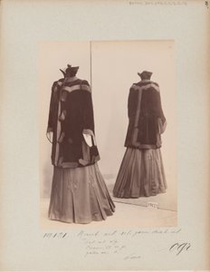 Albumsida: House of Worth, Coat av Photographer French