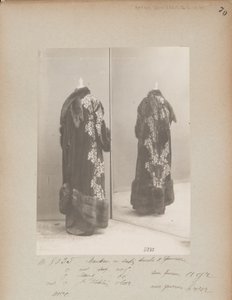 Albumsida: House of Worth, Coat av Photographer French