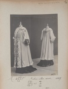 Albumsida: House of Worth, Coat