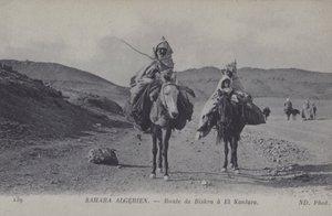 Resenärer i det algeriska Sahara på vägen från Biskra till El Kantara (svart/vitt foto)