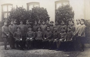 Grupp tyska arméofficerare (s/v foto) av Photographer German