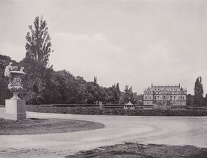 Palace in the Great Garden (s/v foto) av Photographer German