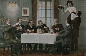Vykort med tyskar som dricker öl och har roligt med servitrisen, skickat 1913 (handkolorerat foto) av Photographer German