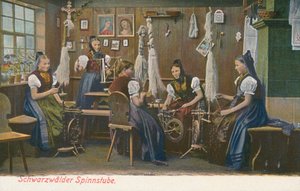 Spinners of the Black Forest, Tyskland. (färgfoto) av Photographer German