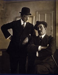 Kompositören Giacomo Puccini (1858-1924) och musikförläggaren Tito Ricordi II (1865-1933). av Photographer Italian