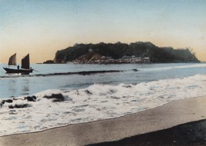 Japan, ca 1912: Enoshima Island sedd nära Kamakura (foto) av Photographer Japanese