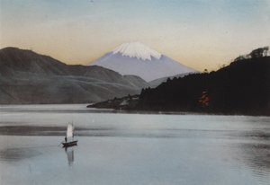 Japan, ca 1912: Mount Fuji från Hakone Lake (foto) av Photographer Japanese