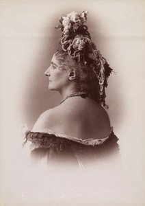 [Grevinnan av Castiglione, från Series of Roses], 1895.