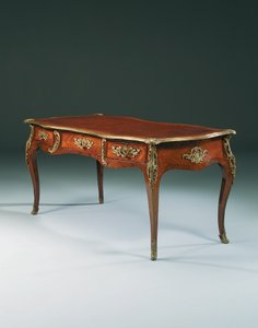 Louis XV platt skrivbord