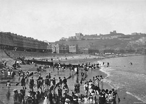 Dover: Slottet och stranden, c1896