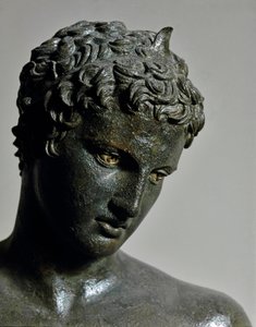 Grekisk konst: bronsstaty av "marathonens unge man" (ephebe) som representerar Hermes atlettonåring tillskriven skulptören Praxitele (300-talet f.Kr.), 460 f.Kr., Dim. 130 cm - Aten, National Archaeological Museum (inv. 15118) - The Marathon Youth (ephebe)