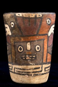 Kero / Huari-kultur (terrakotta) av Precolombian Precolombian