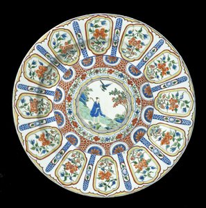En stor verte Imari-fat, Kangxi-perioden, 1662-1722 (porslin)
