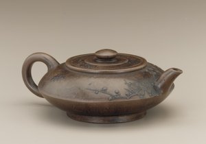 Tekanna med falskt märke från Gong Chun, Yixing, Jiangsu-provinsen (oglaserat stengods) av Qing Dynasty Chinese School