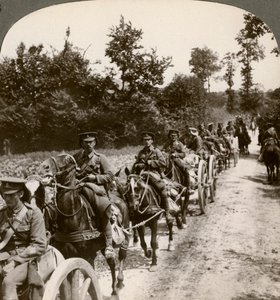 Att ta upp reservammunition, första världskriget, 1914-1918. av Realistic Travels Publishers