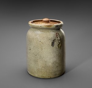 Jar, c. 1920-1935 (saltglaserat stengods) av Rhonesboro Pottery Company (attr.to)