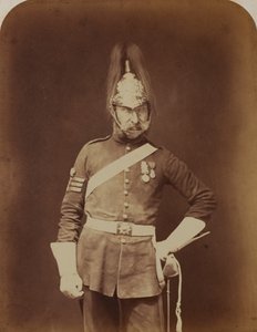 Sergeant-Major Stewart, 5:e (Princess Charlotte of Wales) Dragoon Guards av Robert Howlett