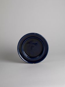 Blålaserad sida eller fruktfat, 1914-18 av Roger Eliot Fry