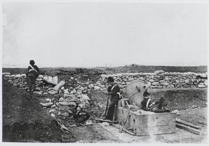 "En lugn dag i Mortar Battery, Krim av Roger Fenton