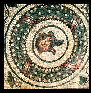 Björnens huvud, romersk mosaik, tidigt 400-tal (mosaik) av Roman