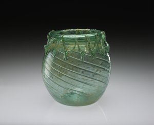 Blåst glasburk med funktionellt och dekorativt spår, AD 301-400 (blåst glas) av Roman