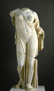 Kopia av Afrodites torso, Venus Genetrix-typ (marmor) av Roman